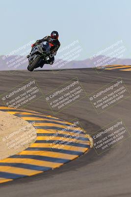 media/Dec-18-2022-SoCal Trackdays (Sun) [[8099a50955]]/Turns 9 and 10 Set 2 (1055am)/